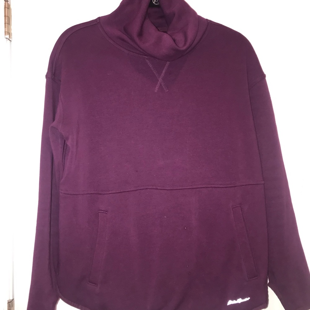 Comfy & cute pullover! - Picture 3 of 4